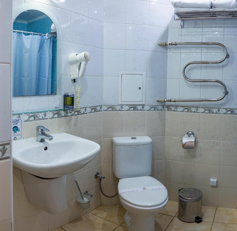 Truskavets 365 Hotel Dış mekan fotoğraf
