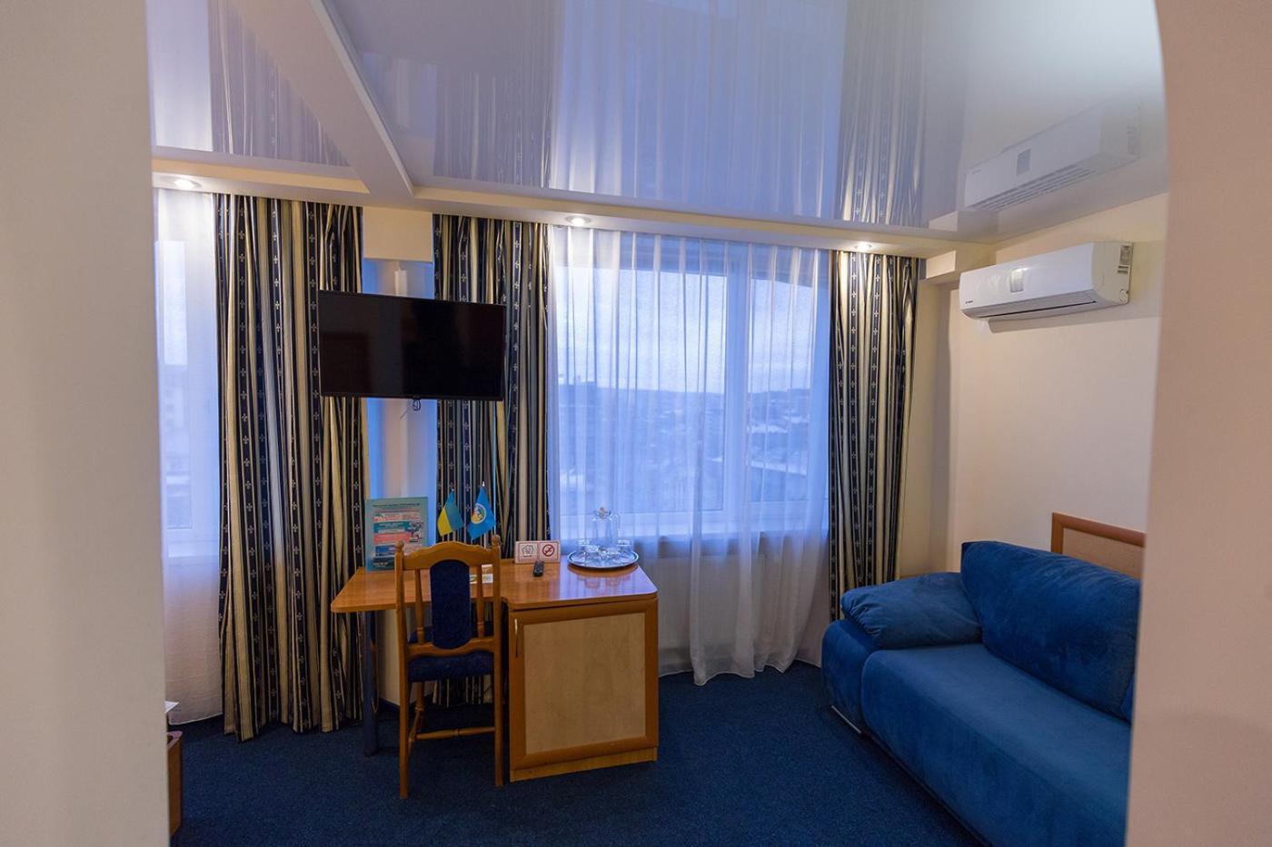 Truskavets 365 Hotel Dış mekan fotoğraf