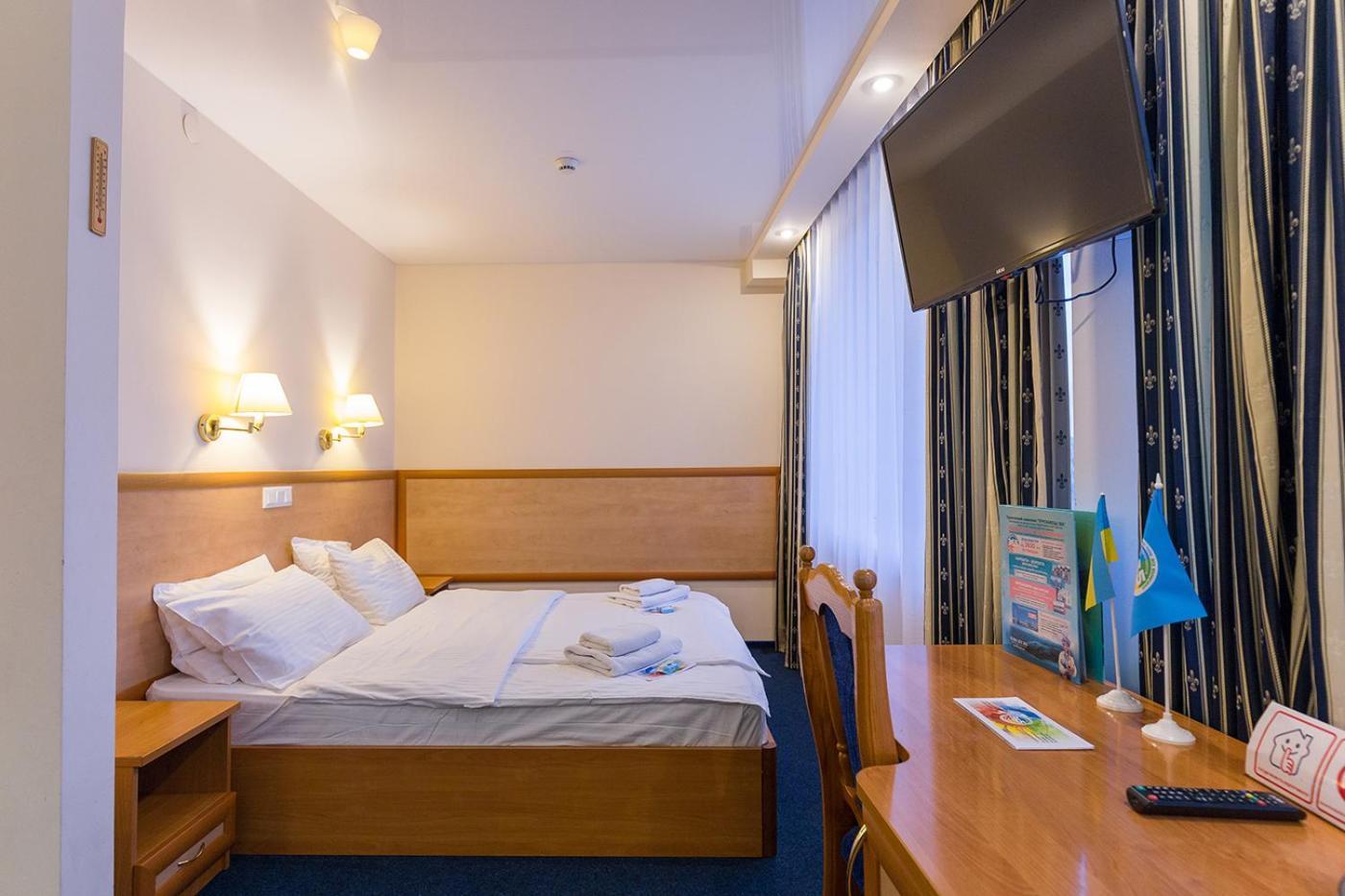 Truskavets 365 Hotel Dış mekan fotoğraf