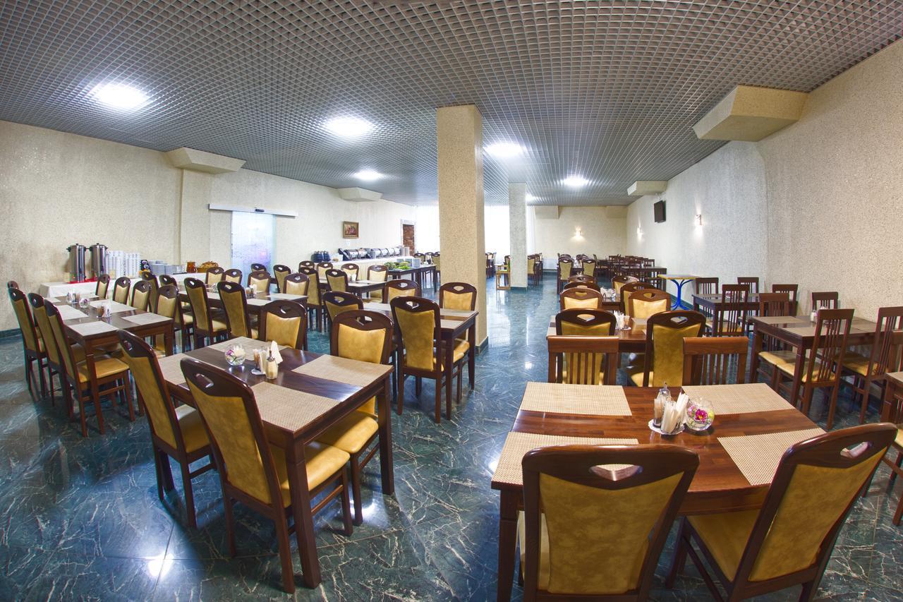 Truskavets 365 Hotel Dış mekan fotoğraf