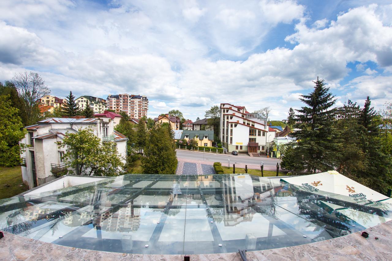 Truskavets 365 Hotel Dış mekan fotoğraf